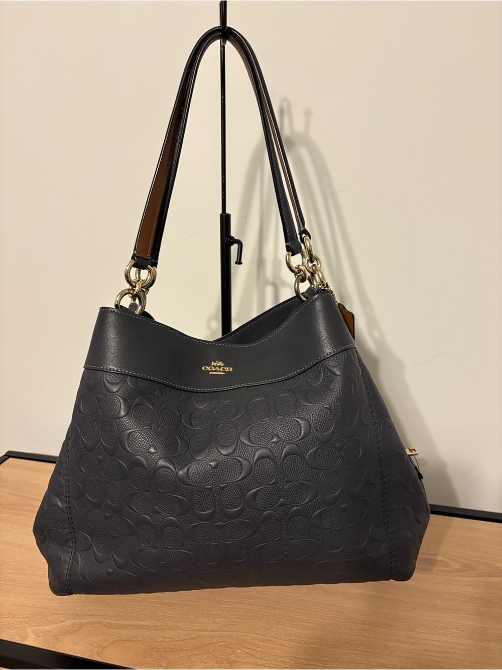Coach Black Embossed Signature Leather Shoulder Bag - Picture 2 of 10